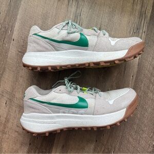 Nike ACG Lowcat Sneakers